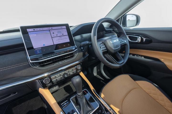 Jeep Meridian Track Edition