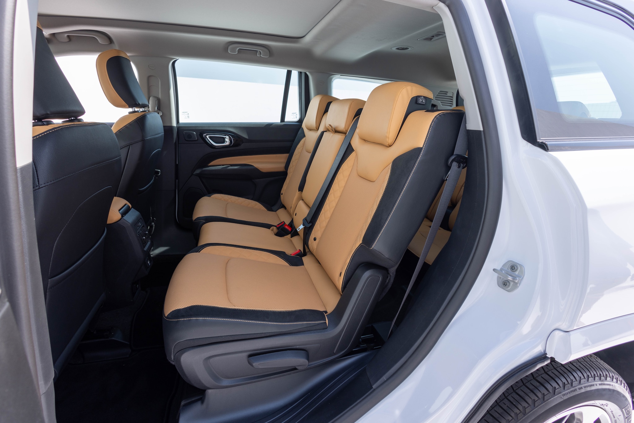 Jeep Meridian Track Edition( Photo Credit Jeep India)